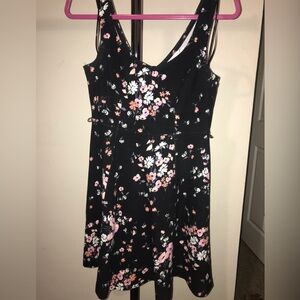 Lauren Conrad floral print dress
